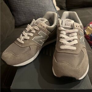 New Balance Sneakers